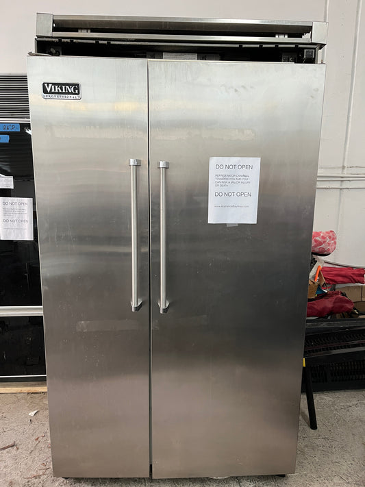 48 Inch Viking Professional Side By Side Built-In Refrigerator , For Parts Only , 369314