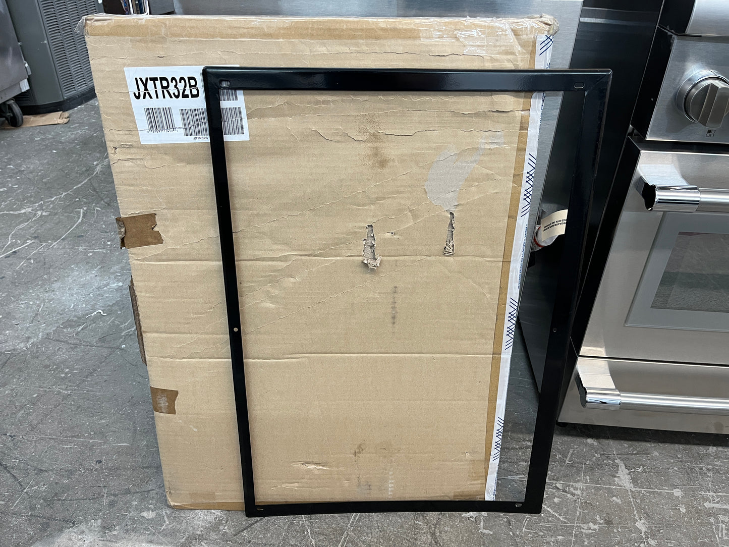 GE 30 Cooktop Black Filler Trim kit JXTR32B 369096