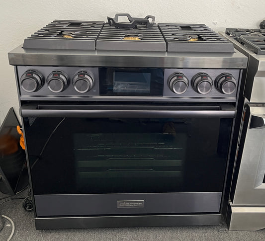 Dacor  DOP36M96GLM 36 Inch Professional Gas Range 6 Sealed Burners, 5.4 cu. ft. Oven Capacity, Self-Clean, and Dual-Stack Burners, Graphite Stainless ,black stainless, 369292