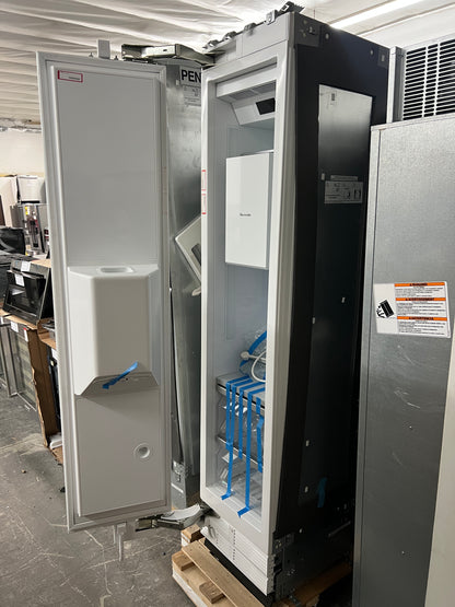 18 Inch Thermador Built-In Panel Ready Freezer Column Ice & Water Dispense , Left Side Door T18ID900LP 369003