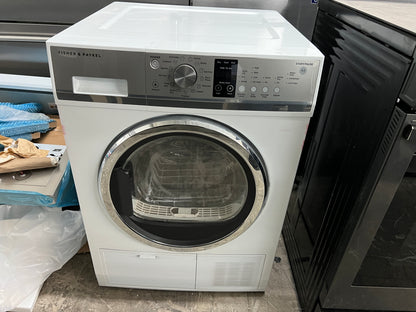 Fisher & Paykel Series 7  DE4024P1 24 Inch Electric VENTLESS Dryer 4.0 Cu. Ft. , Auto-Sensing Technology, Stainless Steel Drum, Condensing Technology, Drum Light, Anti Vibration, SmartTouch Control Dial, Wrinkle Free , 369424